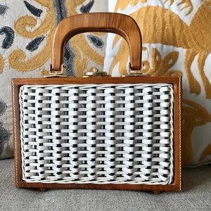 Vintage White Wicker and Wooden Box Purse